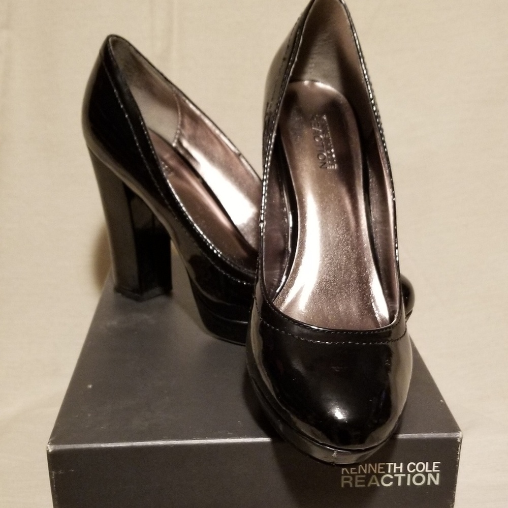 Kenneth Cole Reaction Heels